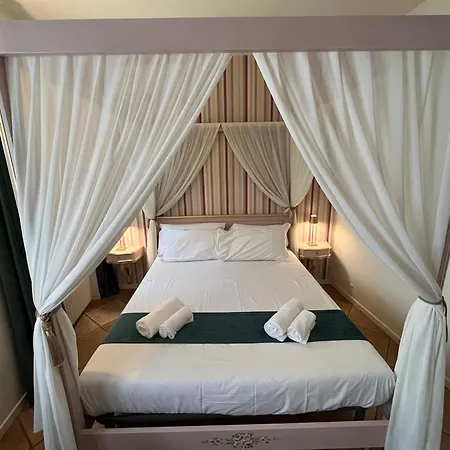 Πανσιόν Residenza Catullo *