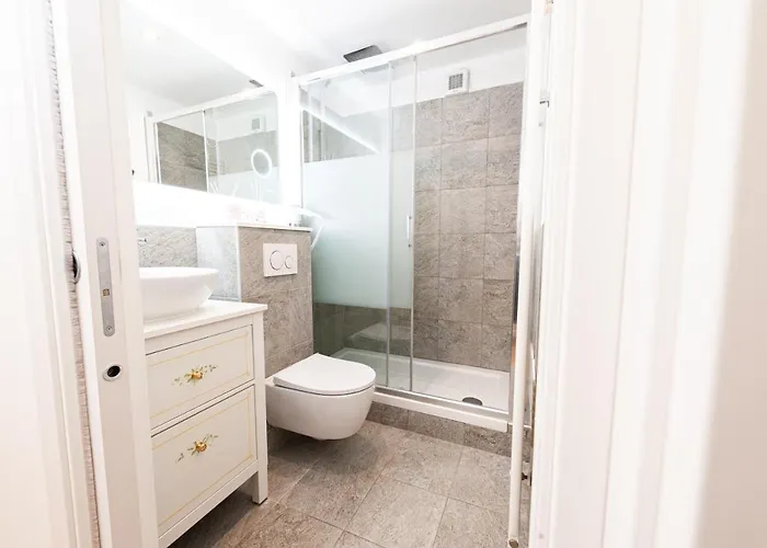 Residenza Catullo 3*