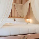 Residenza Catullo בית הארחה 3*