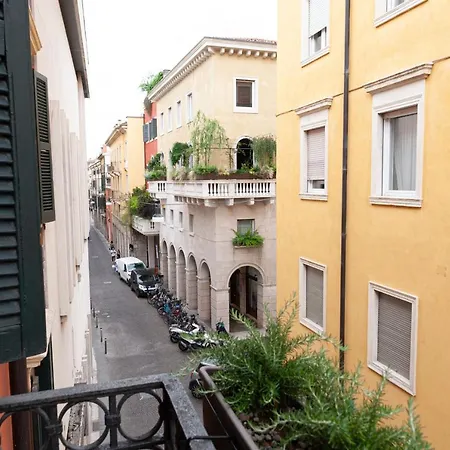 Residenza Catullo 3*