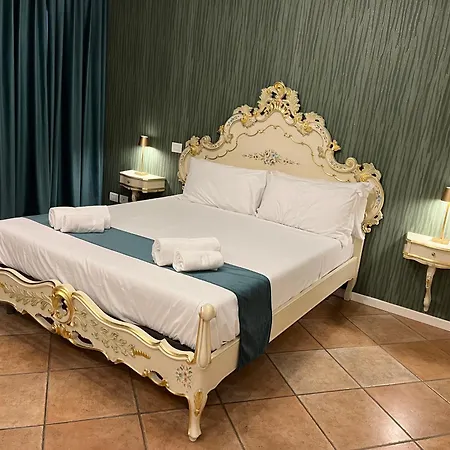 Residenza Catullo Konukevi 3*